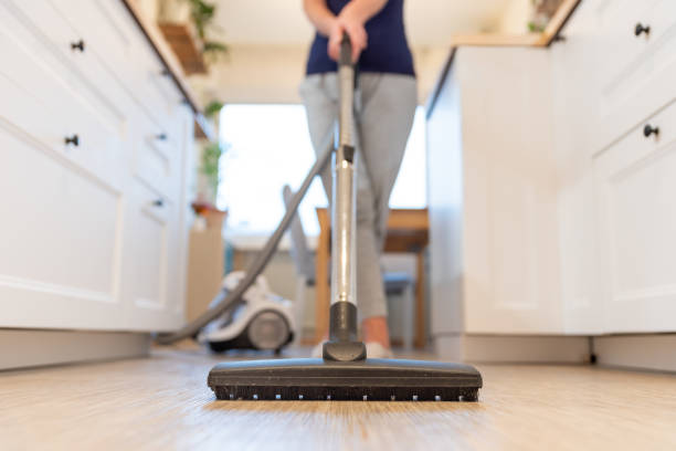 Floor cleaning | Broadway Carpets, Inc