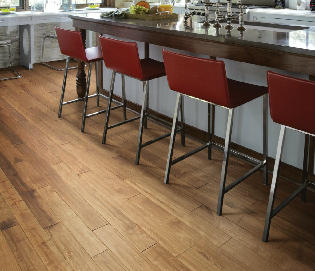 Hardwood flooring | Broadway Carpets, Inc