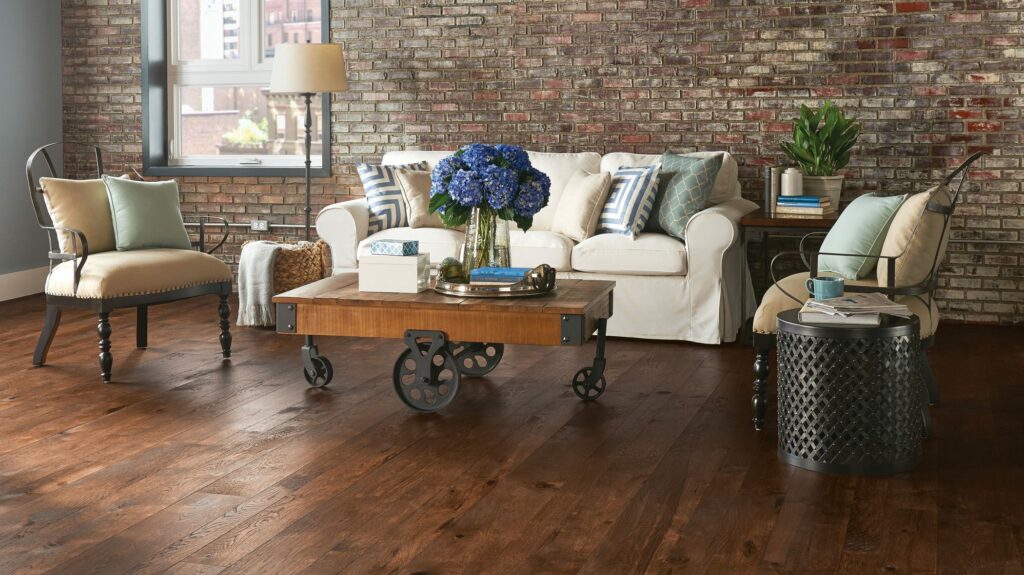 Hardwood flooring | Broadway Carpets, Inc